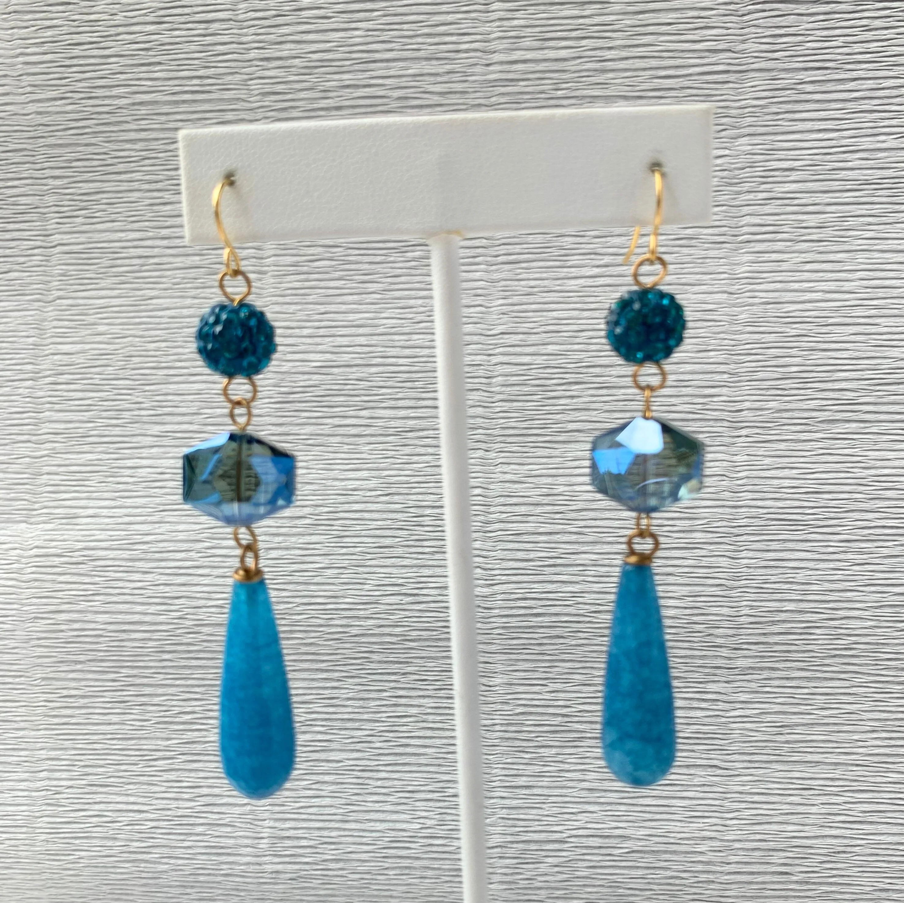 Teardrop Electroplate Earrings in Peacock